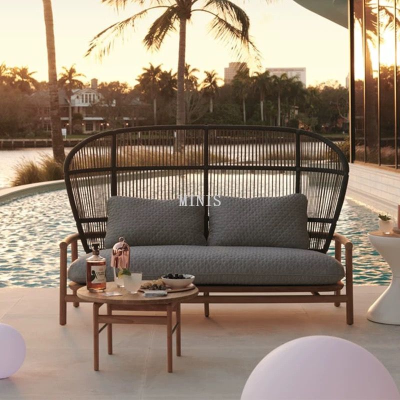 China Outdoor High Back Strong Wood Comfortable Garden Chair